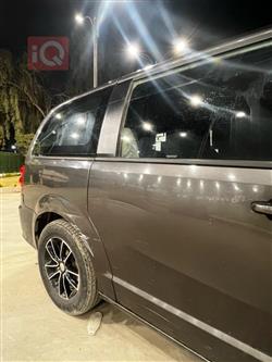 دودج جراند كارافان